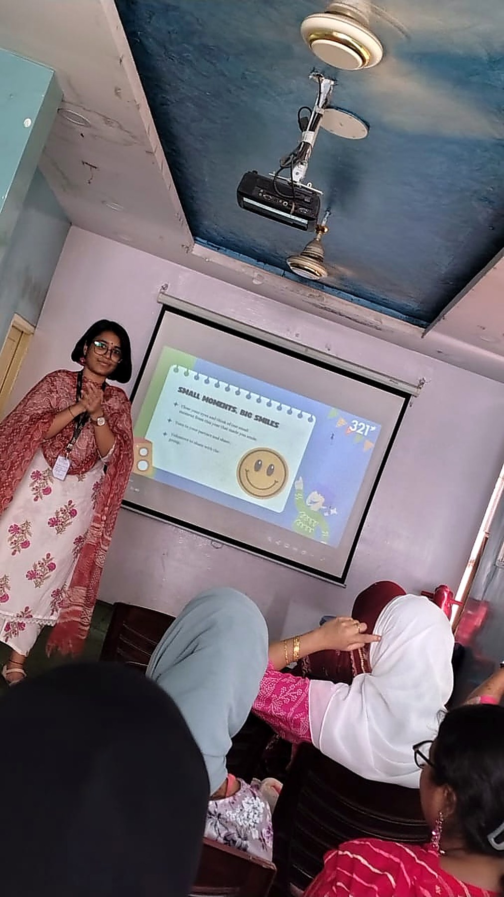 Smart class session at Neo Rosary School